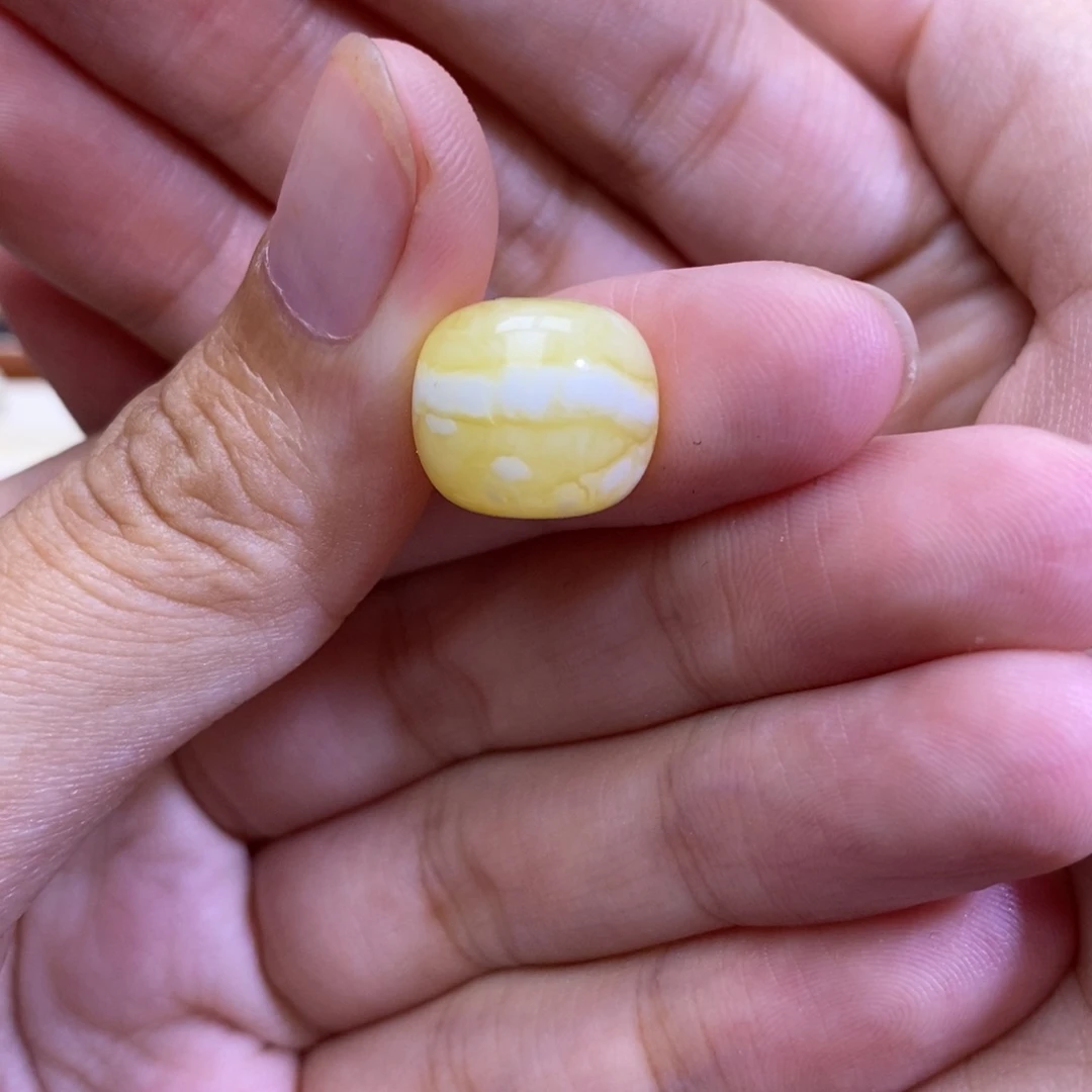 未镶嵌琥珀珠宝奇石平****财