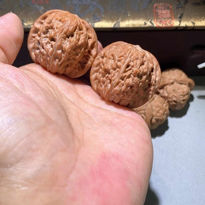 刘***隆把件文玩核桃40全品