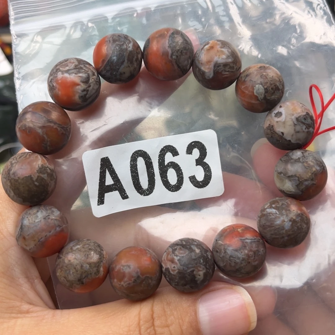 南红玛瑙未镶嵌珠宝奇石