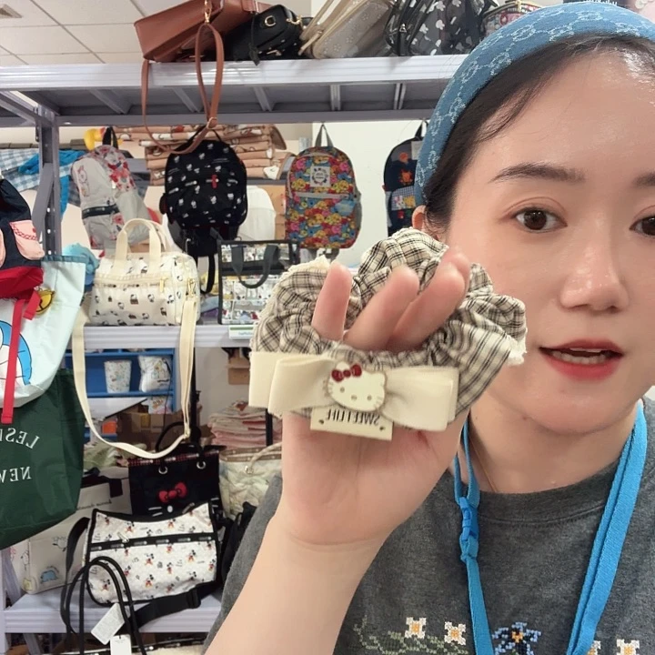 PU箱包收纳箱等物品