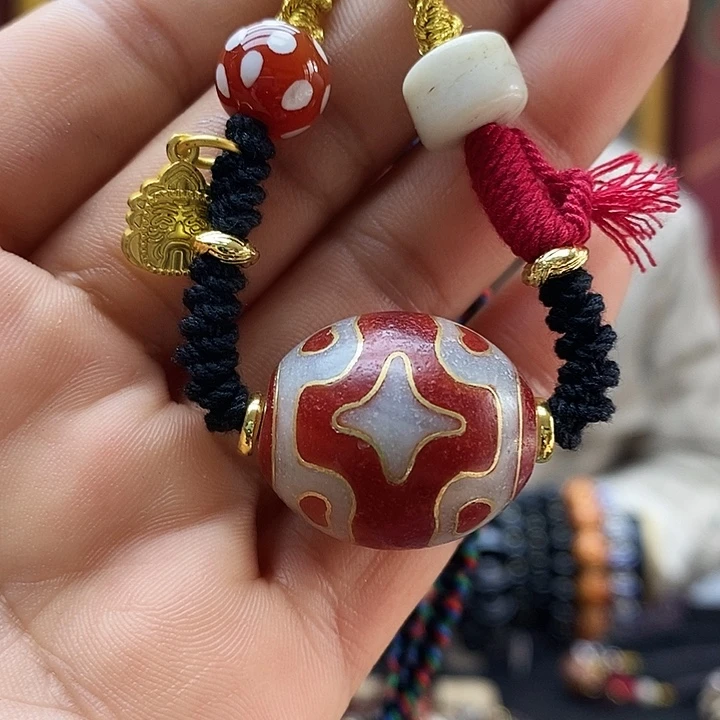 玛瑙/玉髓（覆膜）合金颈饰