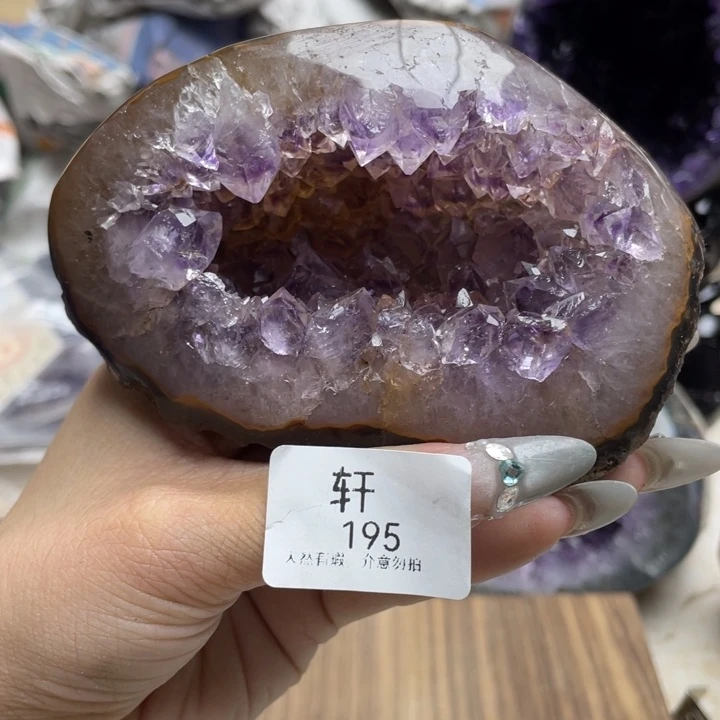 大型摆件（非配饰）未镶嵌紫晶