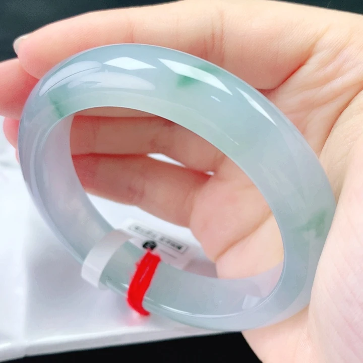 翡翠未镶嵌手镯54圈