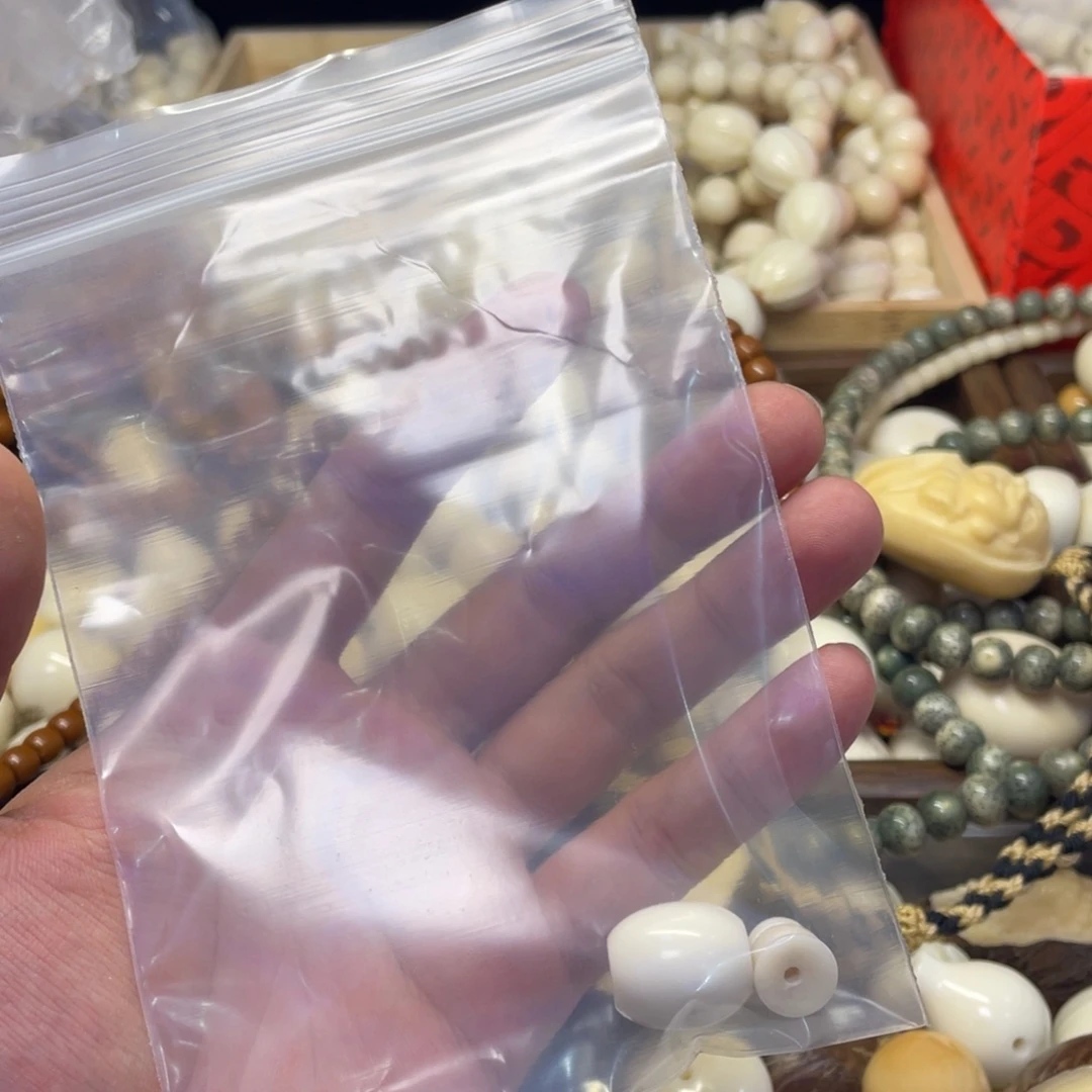 三***哥吊坠菩提根/象牙果