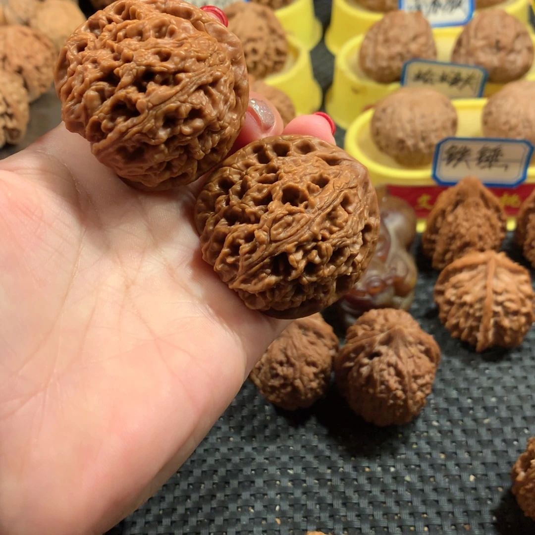 文玩核桃把件水龙