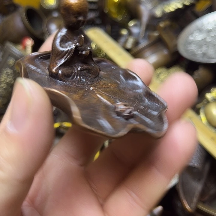 诚信经营精美铜器