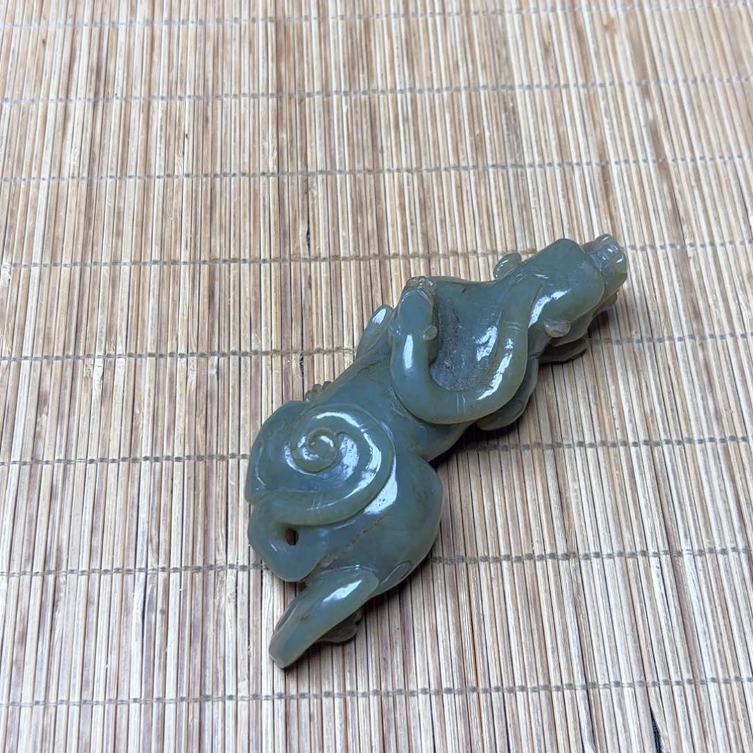 未镶嵌和田玉把件