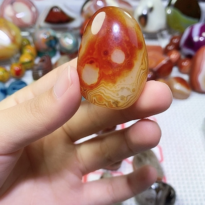 用***4玛瑙/玉髓未镶嵌珠宝奇石
