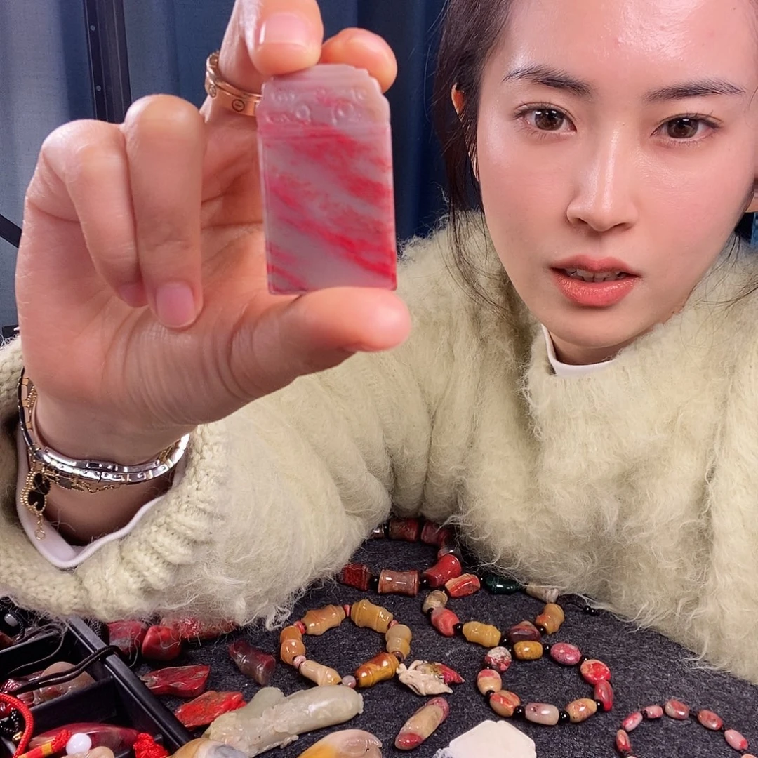 绝***笨昌化鸡血石昌化刘关张无事牌