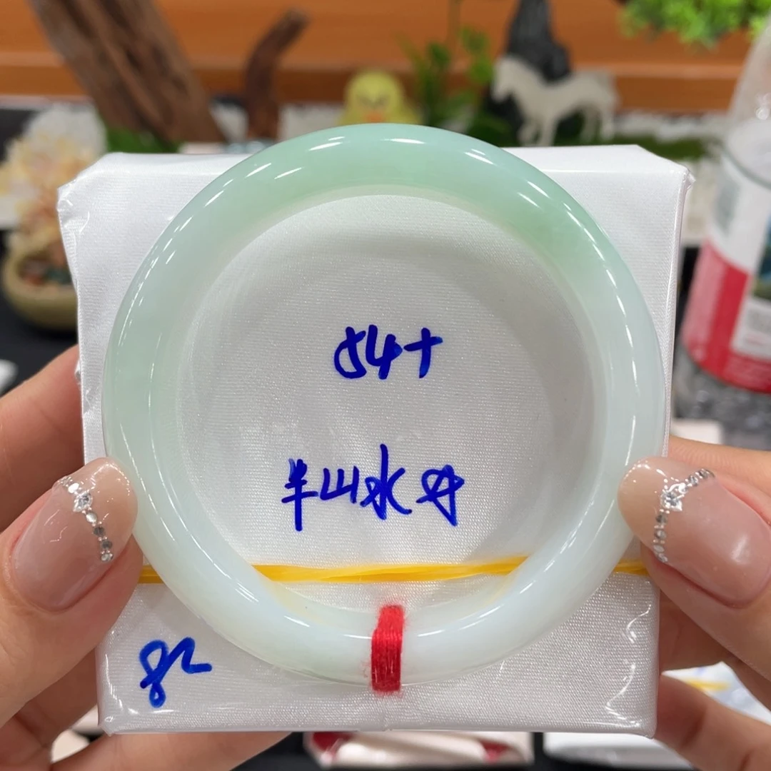 翡翠未镶嵌手镯天然缅甸翡翠A货手镯 66