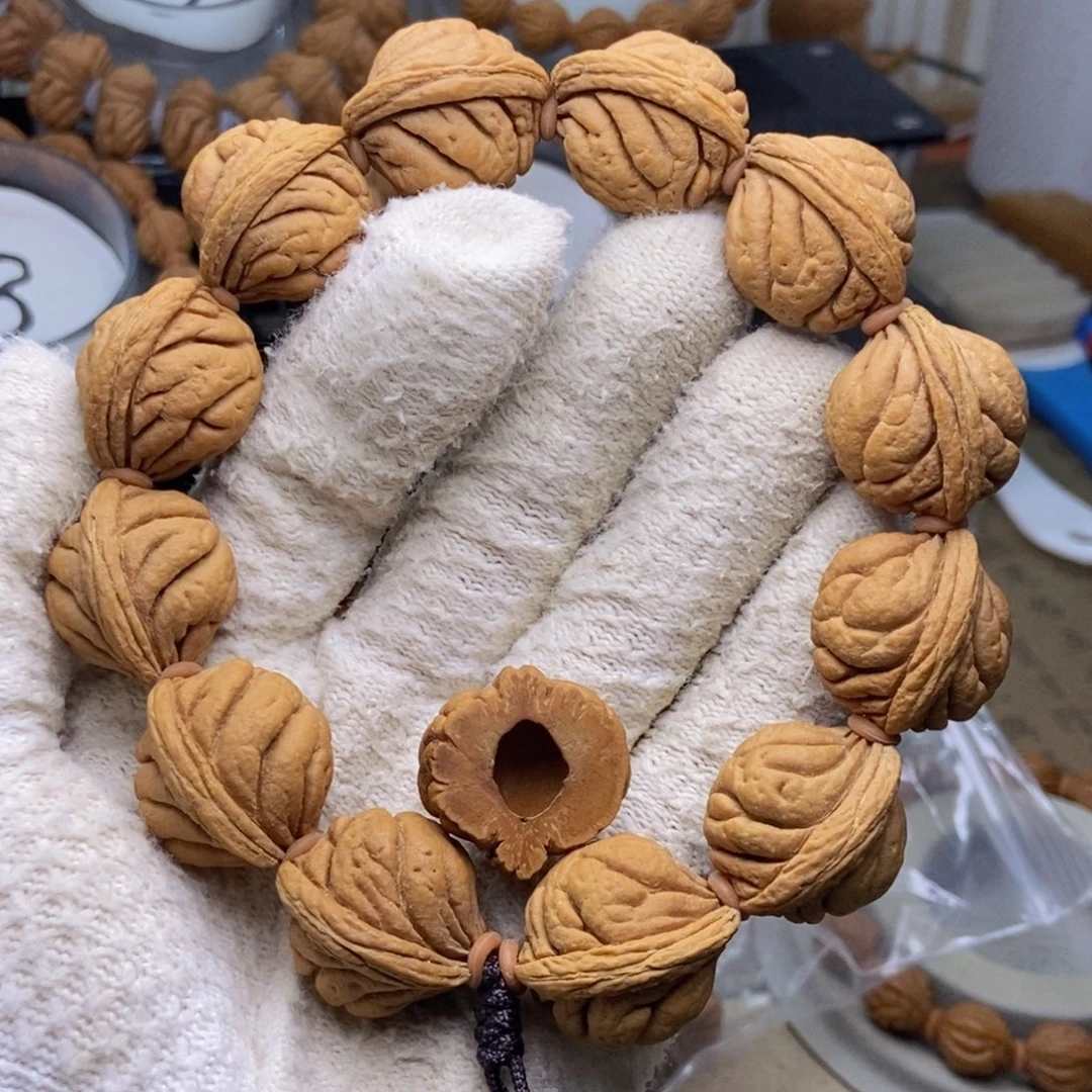 桃核把件无修霸王龙