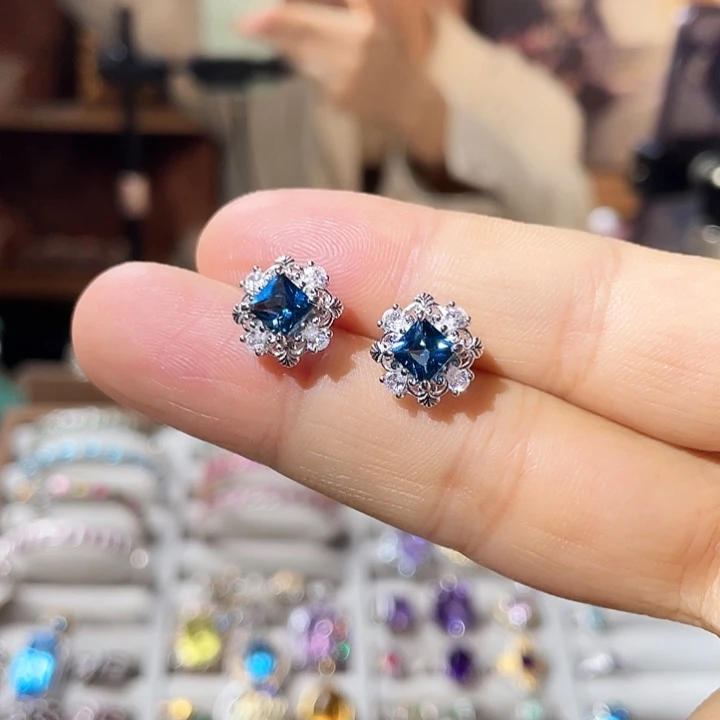 托帕石耳饰银S925镶嵌伦敦蓝