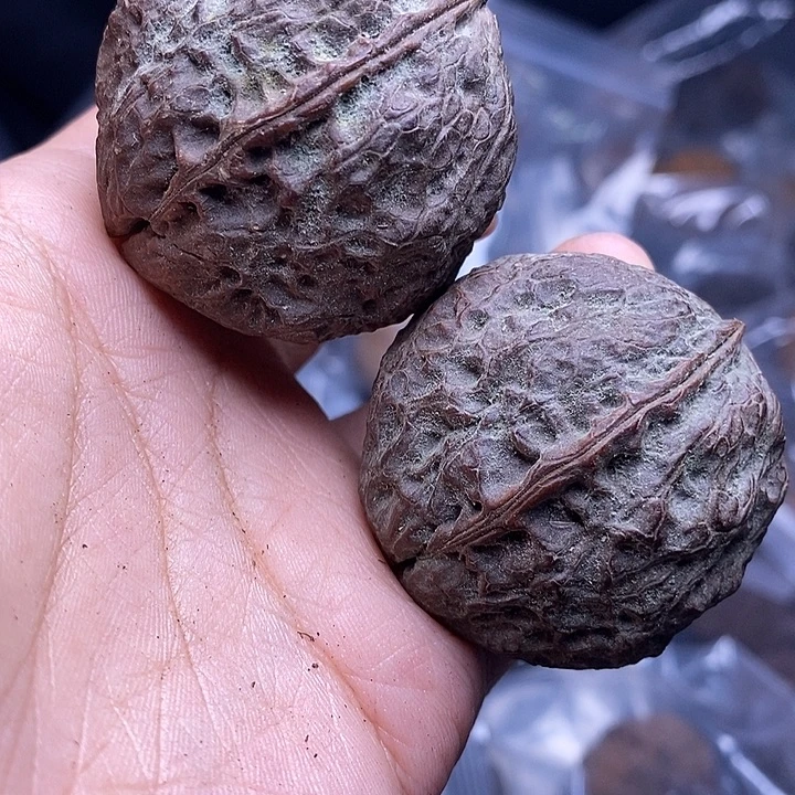 文玩核桃吊坠      400