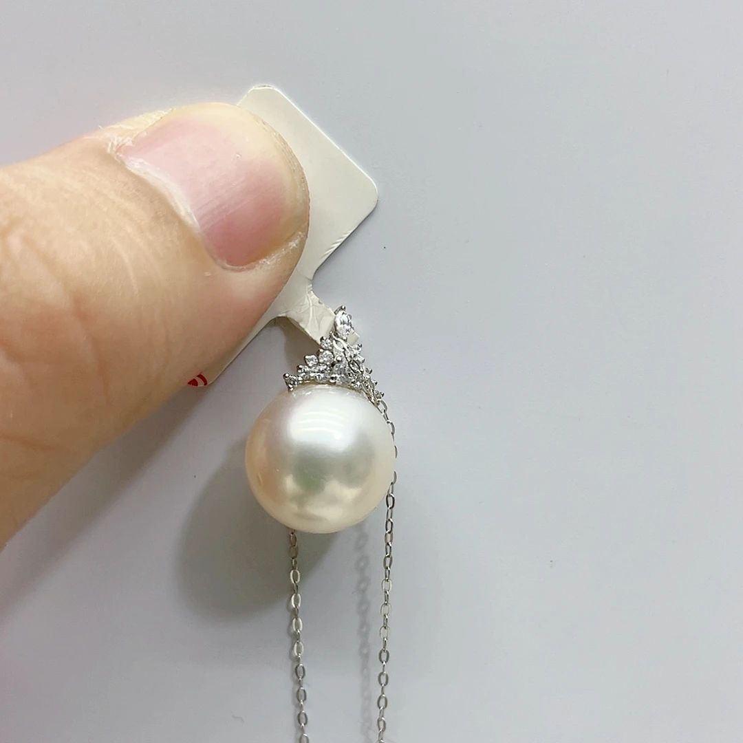 海水珍珠颈饰18K金镶嵌