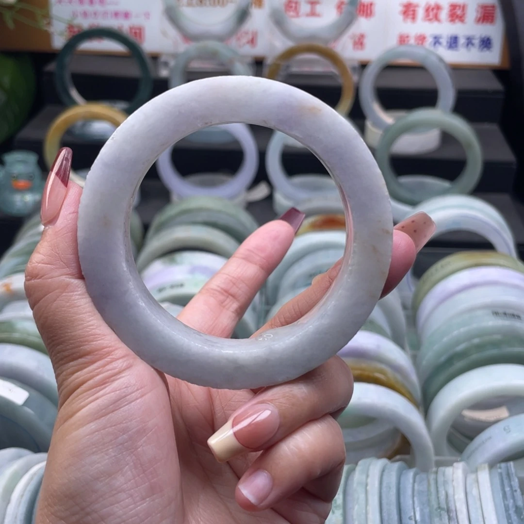 【闪购商品】未镶嵌手镯定制翡翠米**、