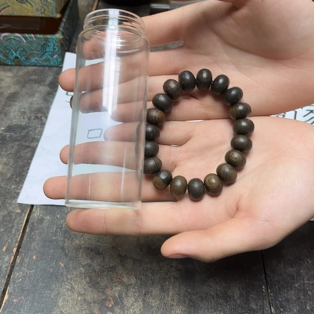 大叶紫檀（黑酸枝木类）