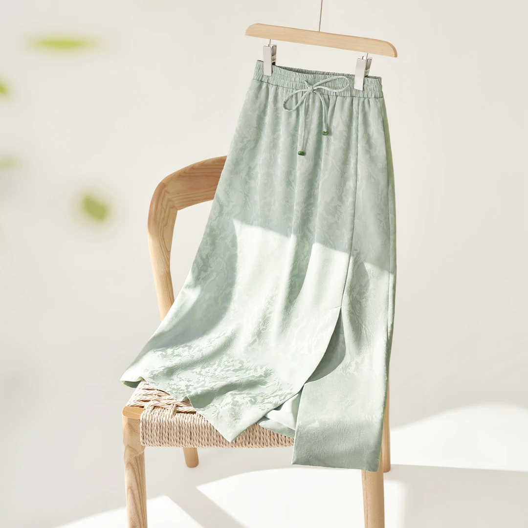 IHIMI2025年夏季新款简约开叉直筒肌理感松紧腰中长款半身裙7108