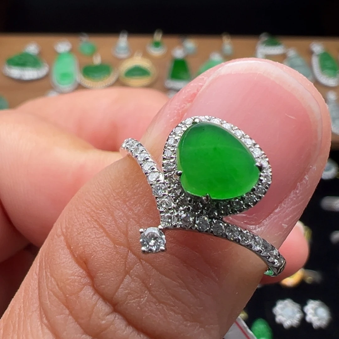 翡翠18K金镶嵌戒指心6