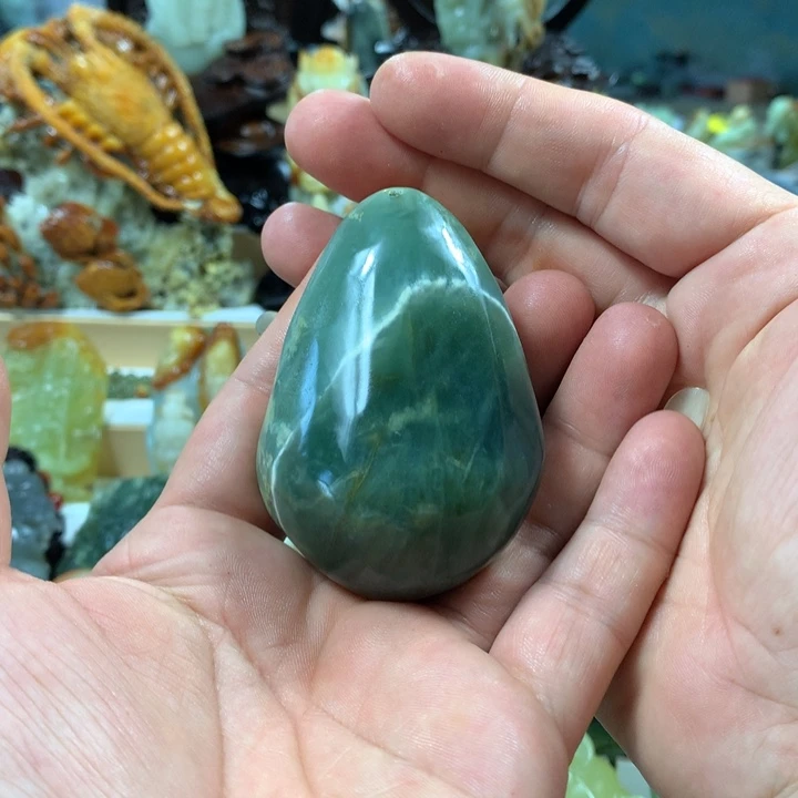 蛇纹石玉未镶嵌手把件