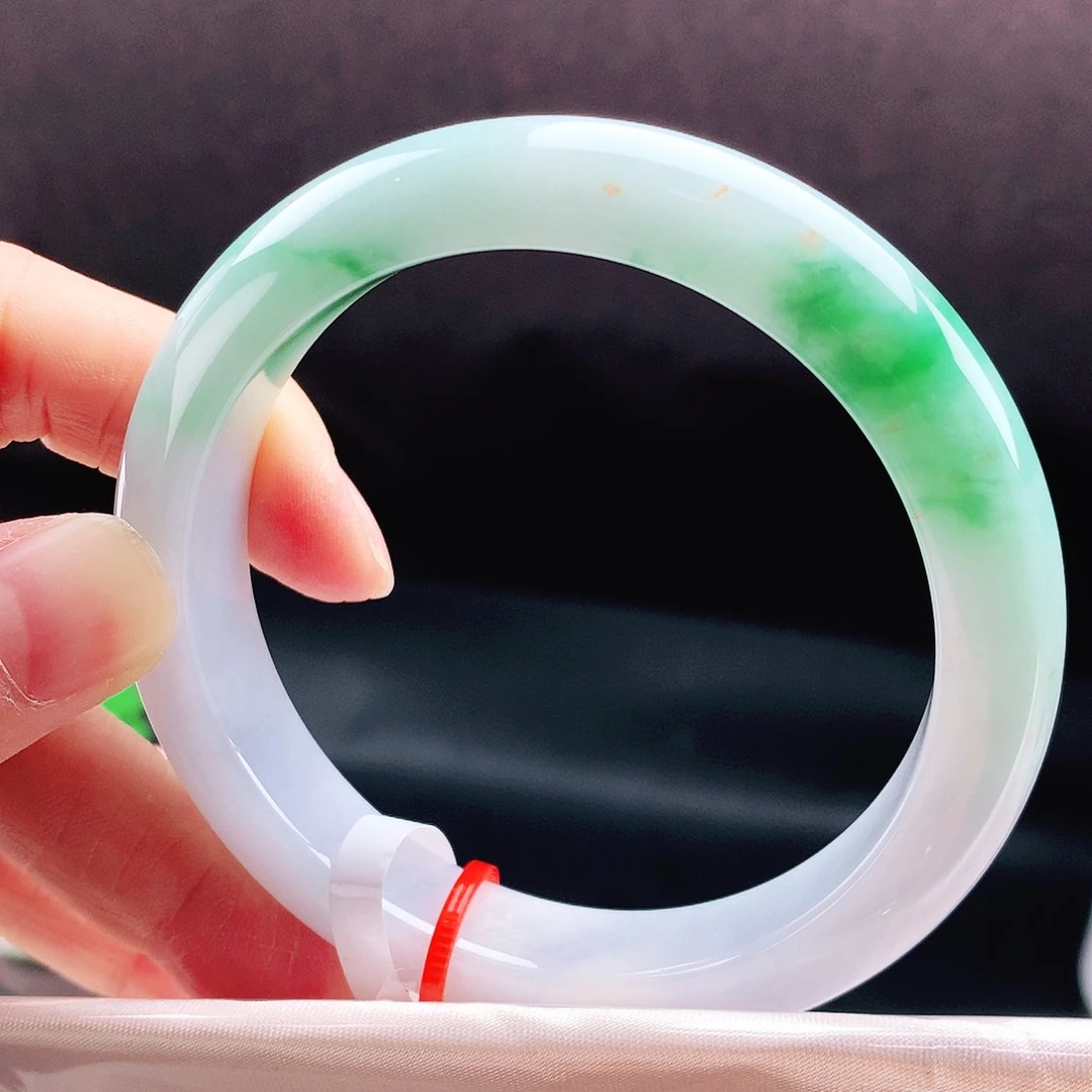 未镶嵌手镯翡翠57辣绿