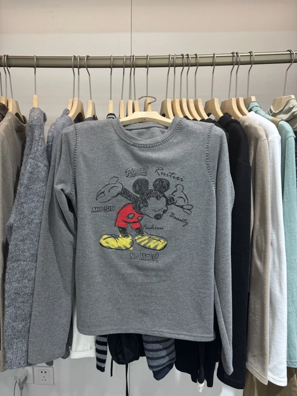 T恤圆领杂志风长袖时尚打底衫印花灰色套装加厚套头保暖