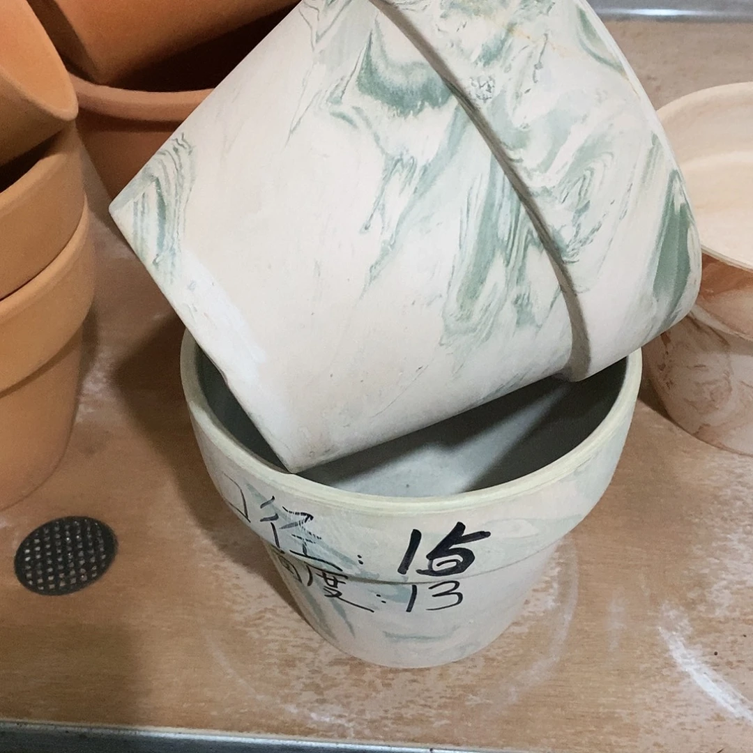 绿色花盆15×13-2