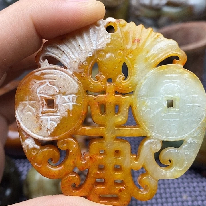 未镶嵌蛇纹石玉颈饰