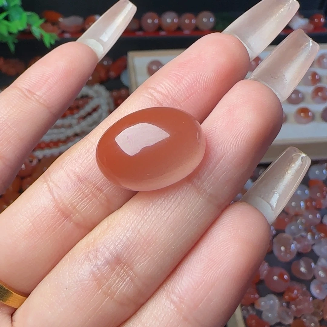 南红玛瑙颈饰未镶嵌沉**雁