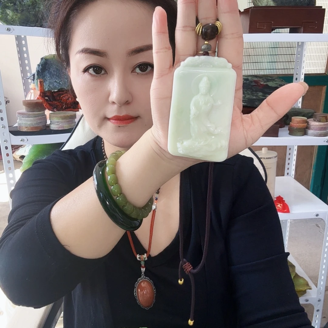 玉天然岫玉手工雕刻