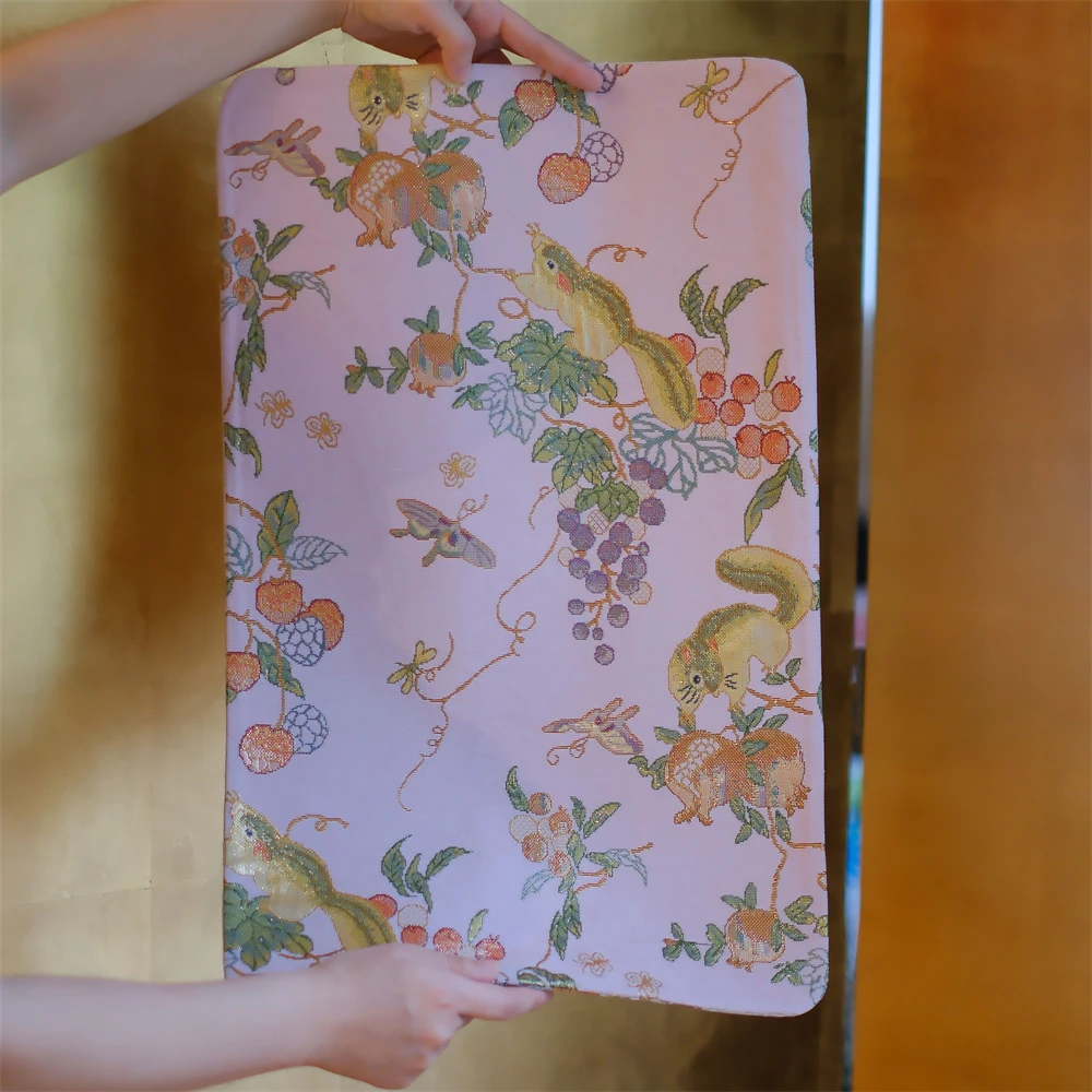 问春风【鼠你最美】松鼠石榴双面不同花色茶席中式禅意氛围感56*35