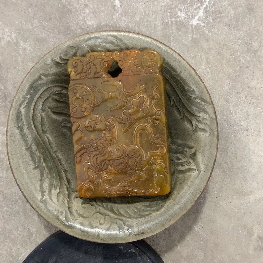 其他现代陶瓷工艺品