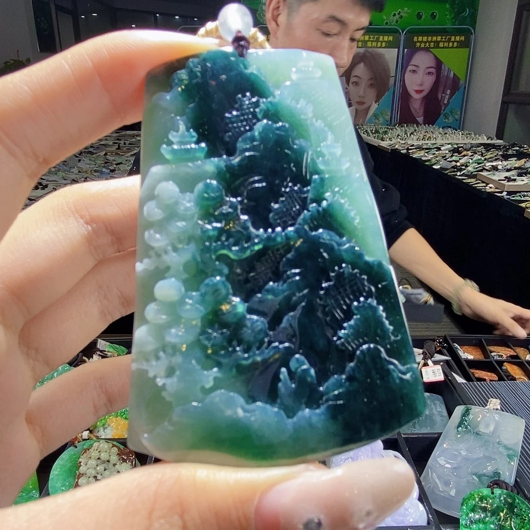 颈饰未镶嵌翡翠翡翠