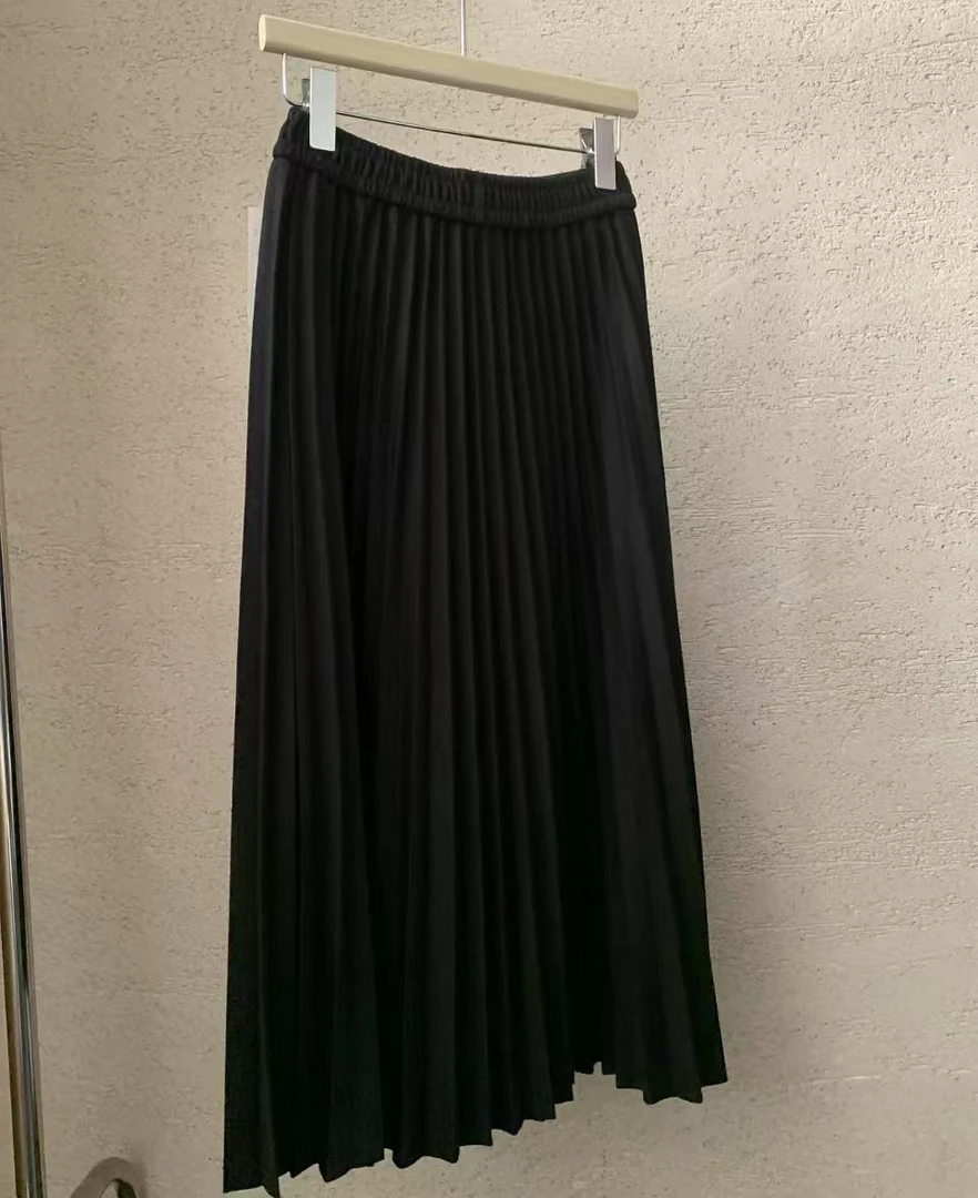 【 雨•美 推荐 】12104黑色松紧腰百褶半身裙