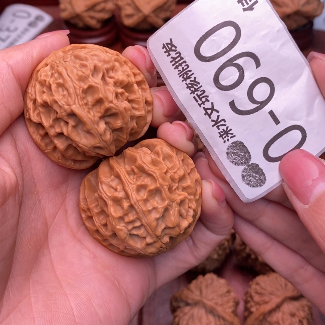 文玩核桃把件39苹果园