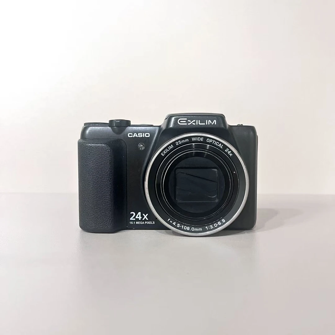 9新 Casio/卡西欧 ZS220 冷白皮 大长焦 拍演唱会月亮 不支持试用