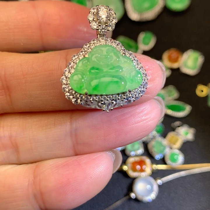 翡翠银S925镶嵌颈饰佛公