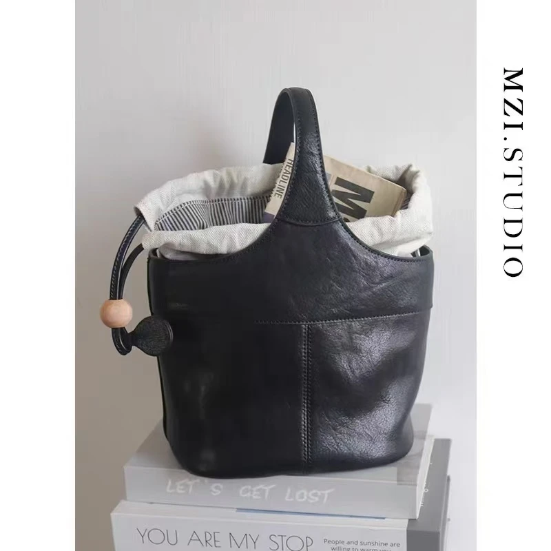 新款时尚百搭女士小众单肩斜挎包1236-黑色