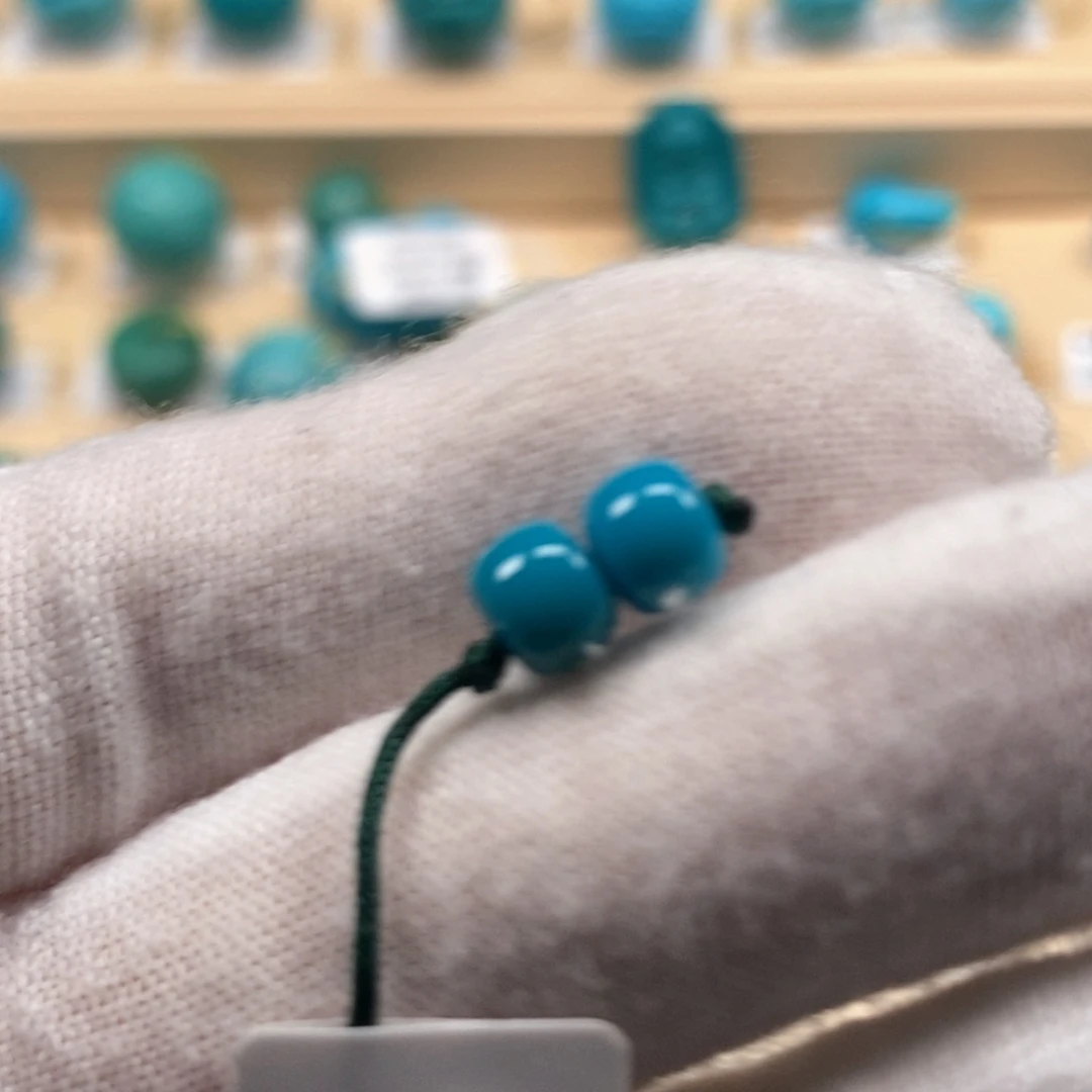 绿松石未镶嵌精品原矿高瓷绿松石