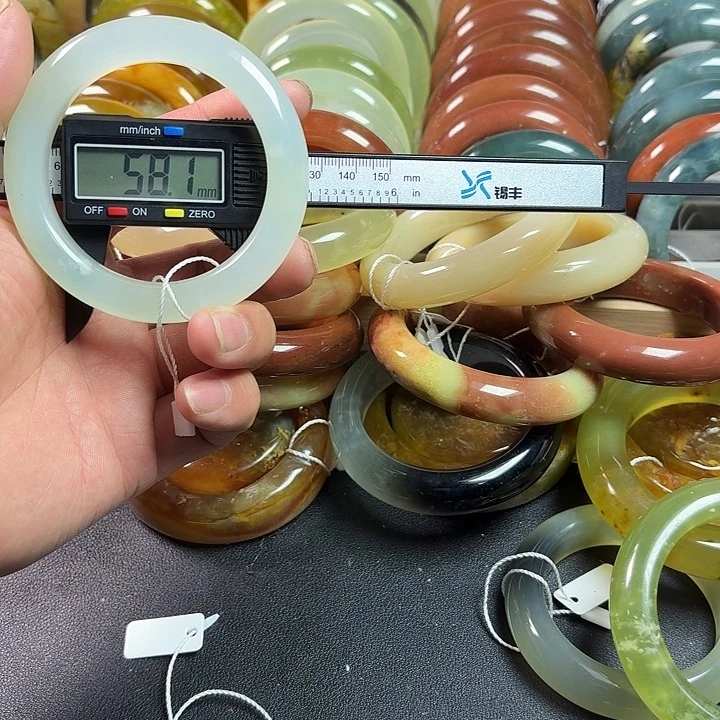 蛇纹石玉合金手镯