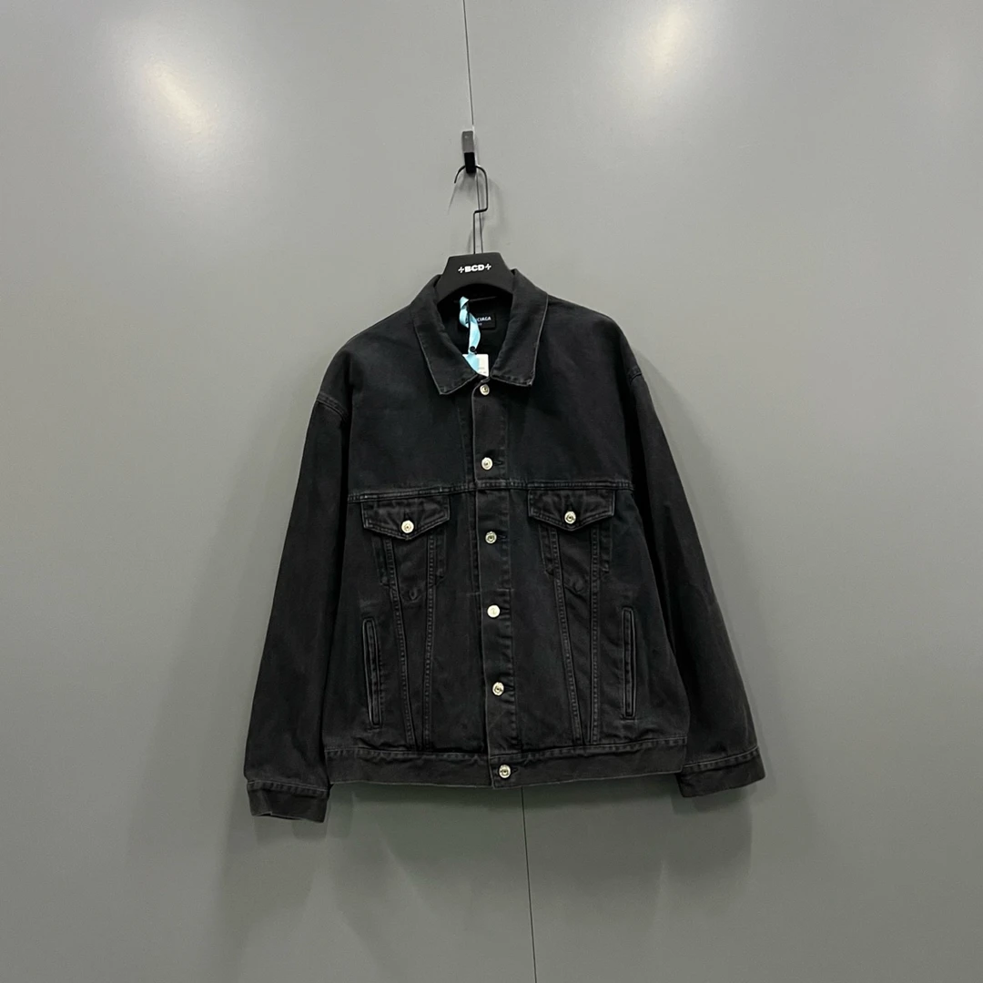 99新 Balenciaga/巴黎世家 ab117 208296 背后双B牛仔外套 XS码