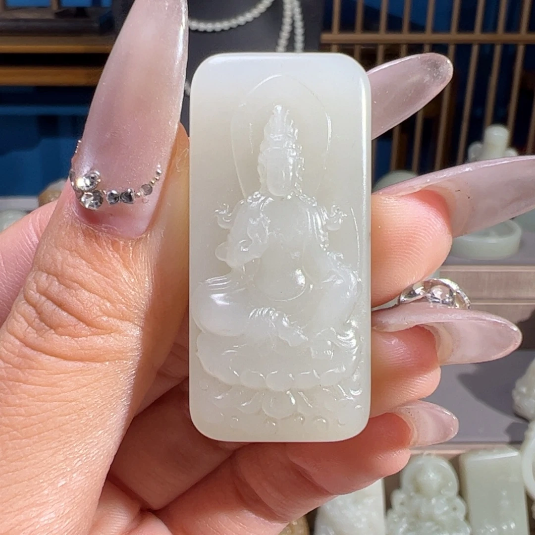 和田玉（糖玉）未镶嵌颈饰