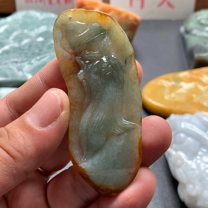 翡翠未镶嵌颈饰保真天然a货翡翠