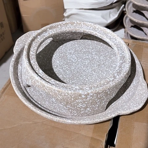 微瑕，不能明火，口径17高度4底座1个