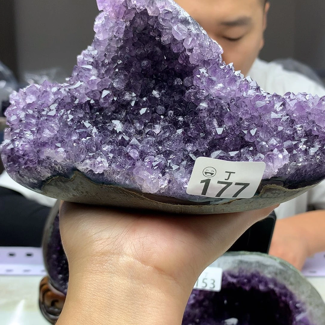 未镶嵌大型摆件（非配饰）水晶