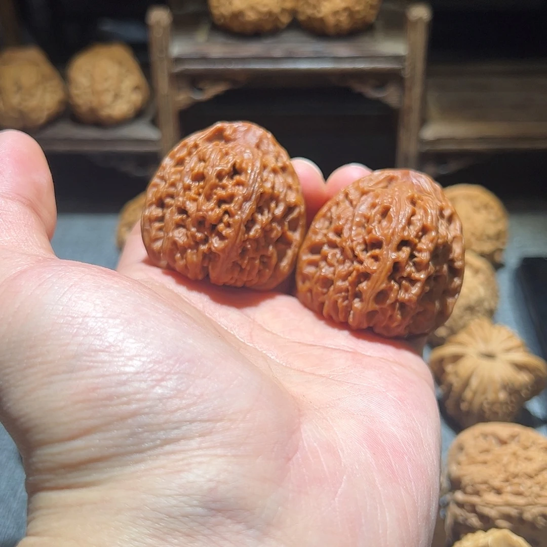 文玩核桃吊坠核友回血41高炮凹底