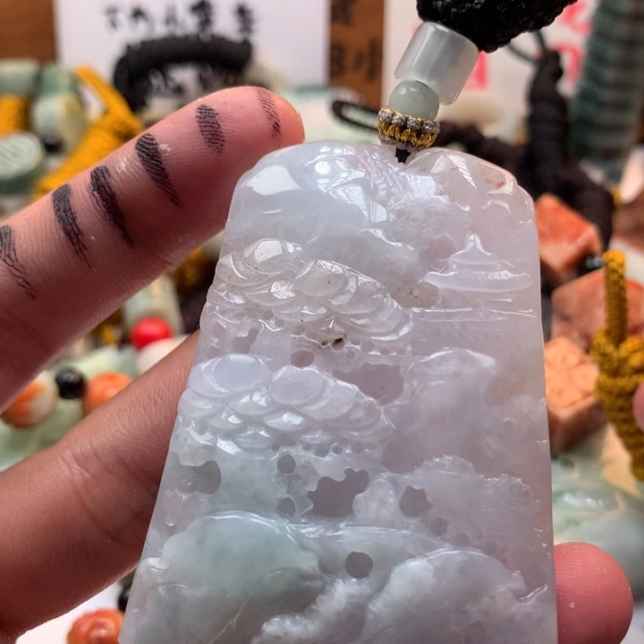 翡翠未镶嵌颈饰保真天然a货翡翠