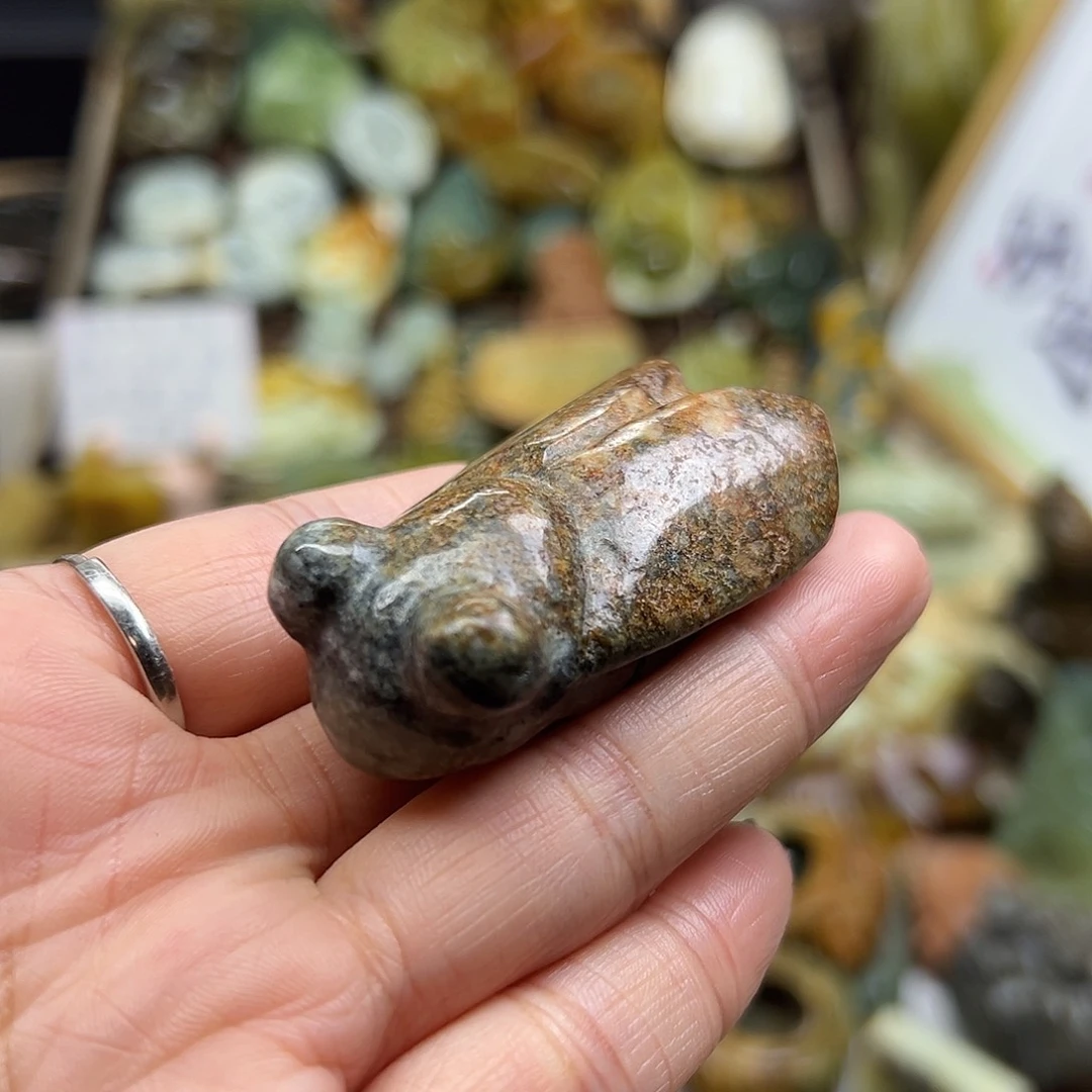 颈饰未镶嵌岫岩河磨玉（透闪石质玉）河磨玉手玩知了