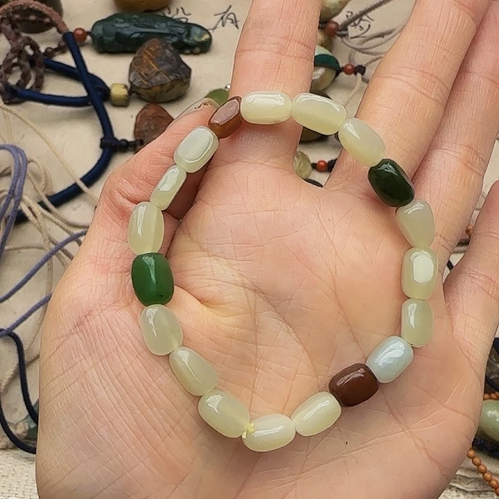 和田玉未镶嵌手链