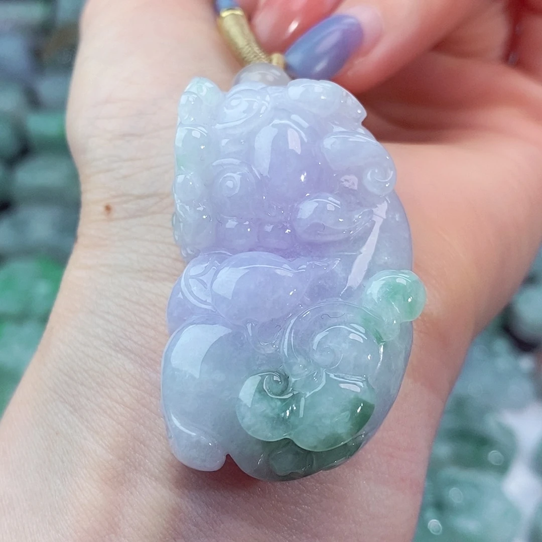 颈饰未镶嵌翡翠天然