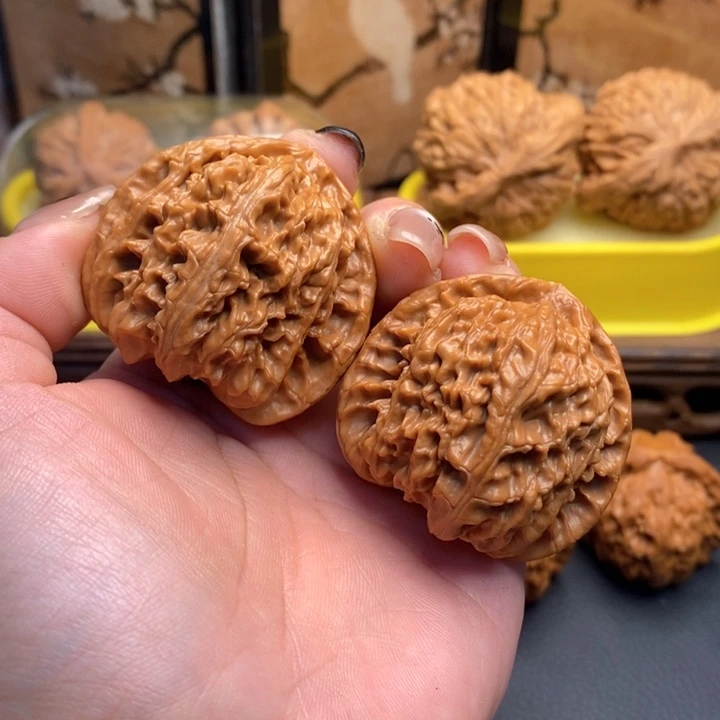 把件文玩核桃740三角白43